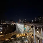 Sur Les Quais *
